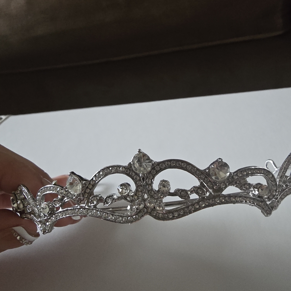 Elegant Silver Tiara
